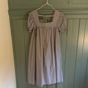 Elegant Gray Puff Sleeve Dress